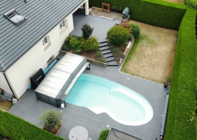 Plage de piscine et terrasse en résine de marbre – Longwy (54)